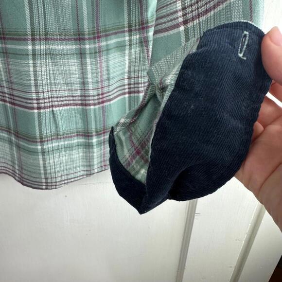 Marmot Bridget Long Sleeve Button Down Outdoor Plaid Shirt - Picture 6 of 9